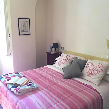 Apartment I Giardini Di Melzi