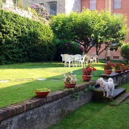 Apartment I Giardini Di Melzi