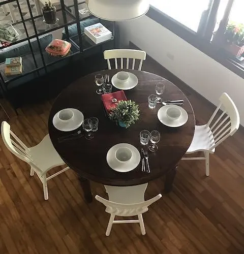 梅尔兹贾迪尼迪别墅i公寓式酒店 公寓 *