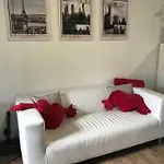 I Giardini Di Melzi アパート ベッラージョ