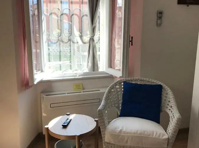 I Giardini Di Melzi Apartment